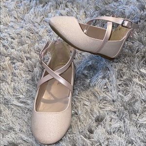 Light pink shimmer dress shoes 8